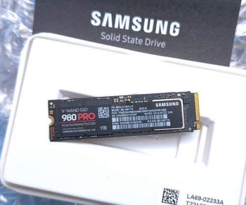 270 ssd samsung 980 - 270€,